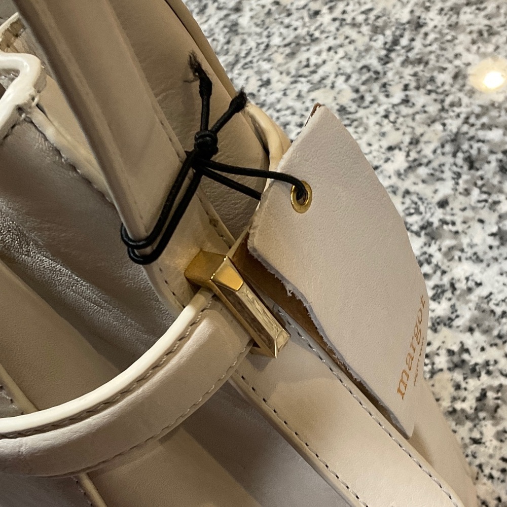 Margot New York - Elegant White Leather Shoulder Bag - Picture 4 of 9